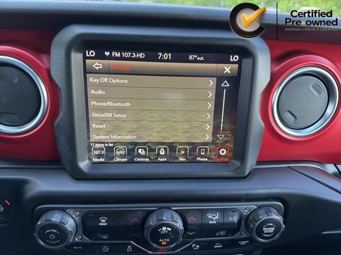Used 2022 Jeep Wrangler Unlimited Rubicon w/ LED Lighting Group AWD/4WD image 92