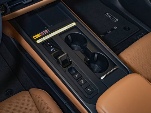 New 2026 Lexus ES 500e AWD/4WD image 25