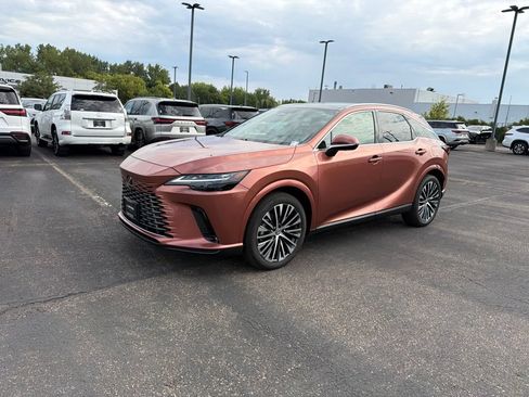 Used 2025 Lexus RX 350 w/ Convenience Package AWD/4WD image 4