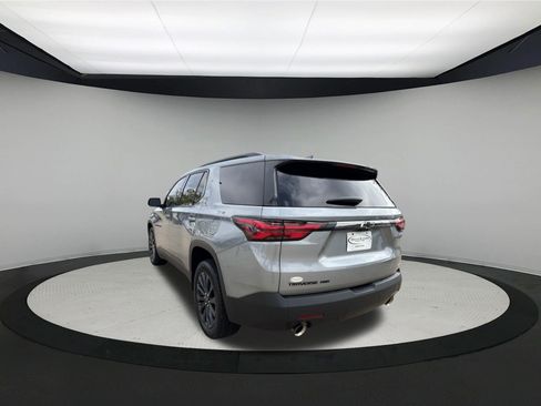 Used 2023 Chevrolet Traverse RS AWD/4WD image 5