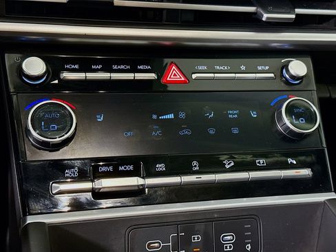 Certified 2025 Hyundai Santa Fe SEL AWD/4WD image 8