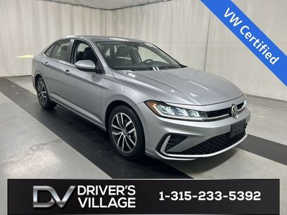 Used 2025 Volkswagen Jetta SE