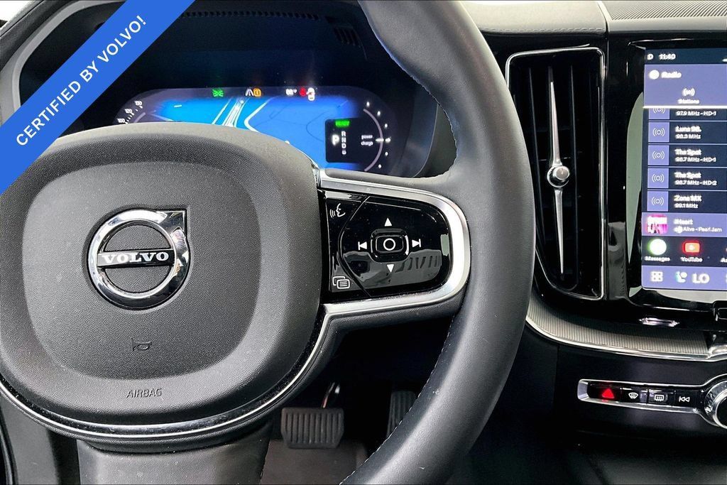 Used 2024 Volvo XC60 T8 Ultimate w/ Protection Package Premier AWD/4WD image 24