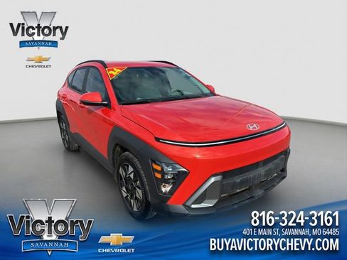 Used 2024 Hyundai Kona SEL image 1