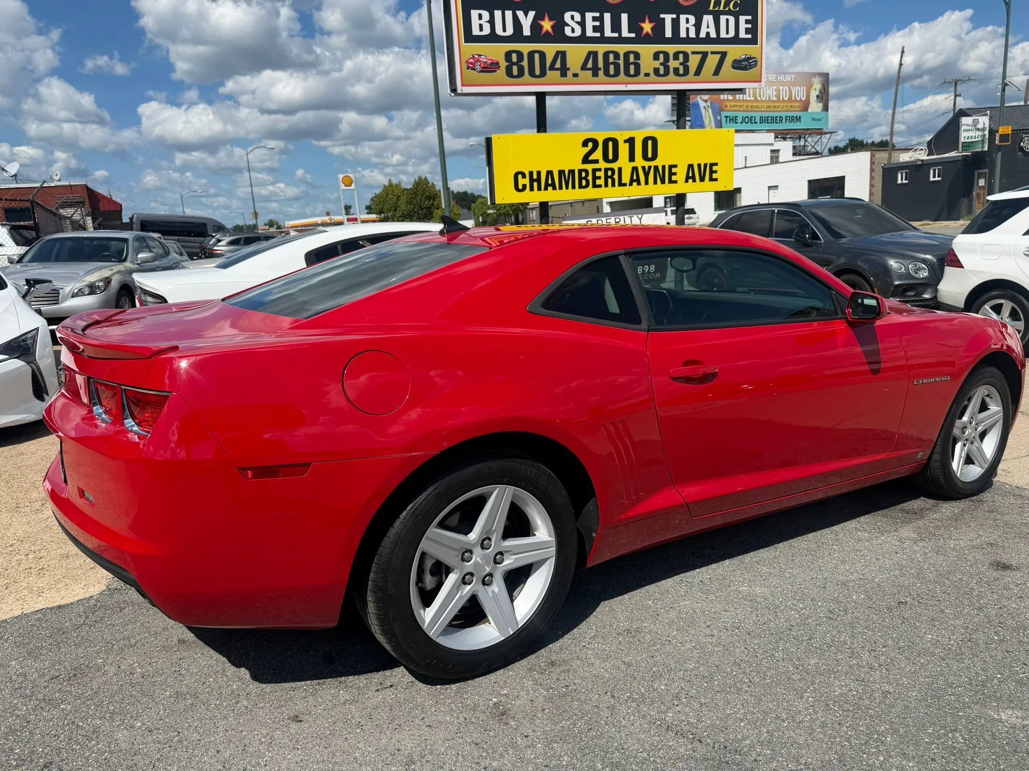 Used 2010 Chevrolet Camaro LT RWD image 3