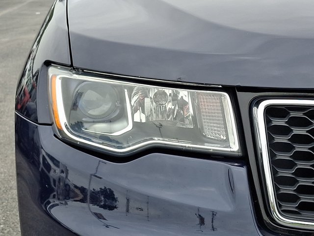 Certified 2017 Jeep Grand Cherokee Limited AWD/4WD image 12