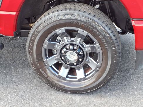 Used 2023 Ford F250 Lariat w/ Sport Appearance Package AWD/4WD image 9