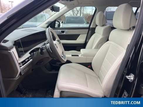 Used 2024 Hyundai Santa Fe Calligraphy image 25
