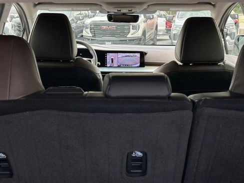 Used 2025 Nissan Murano Platinum w/ Cargo Package AWD/4WD image 9