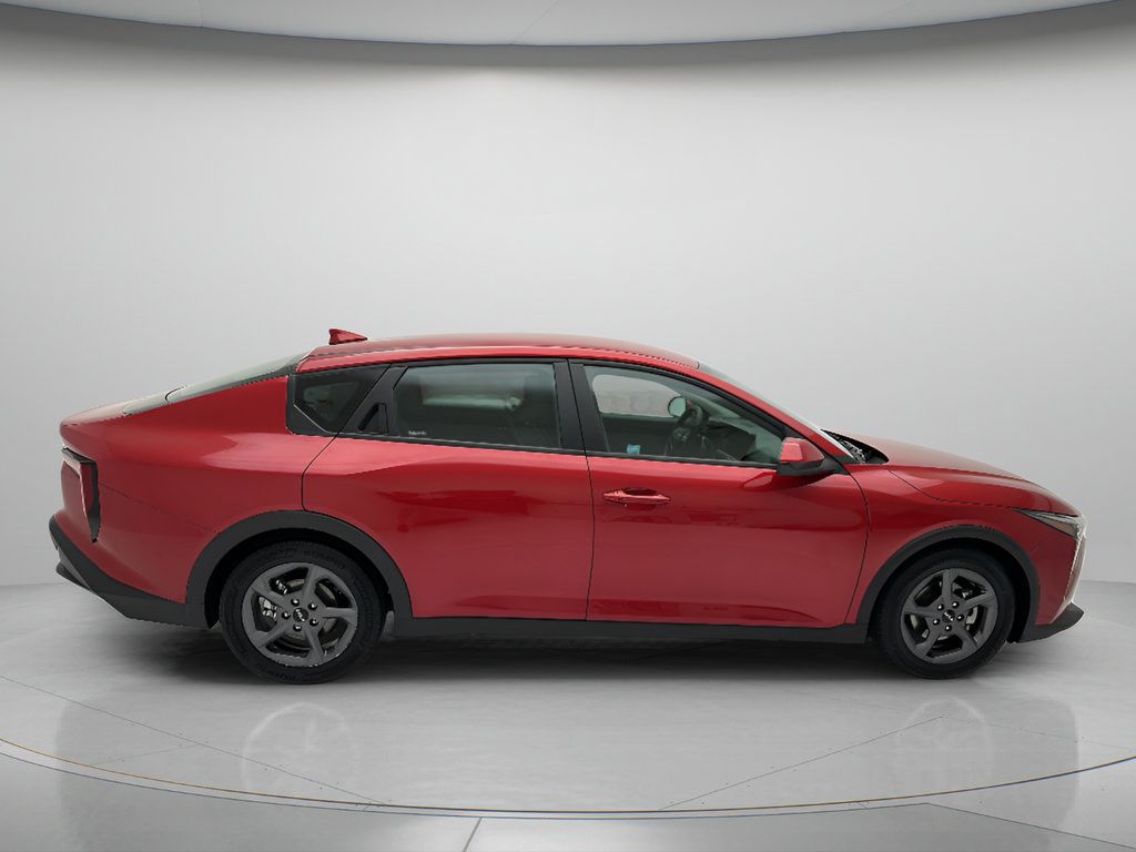 Used 2025 Kia K4 FWD image 6