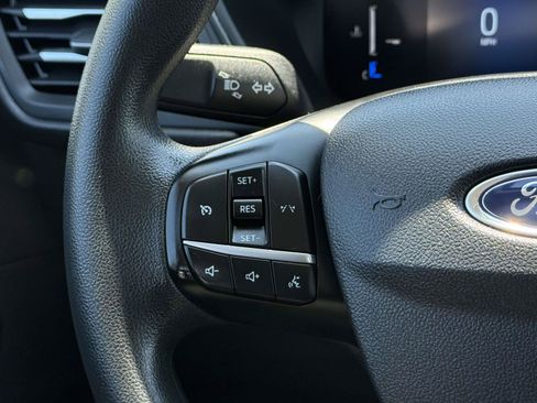 Used 2025 Ford Escape Active AWD/4WD image 14