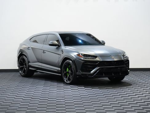 Used 2019 Lamborghini Urus AWD/4WD image 5