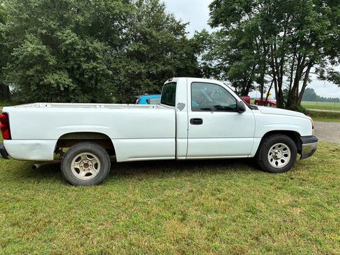 Used 2007 Chevrolet Silverado 1500 W/T RWD image 20