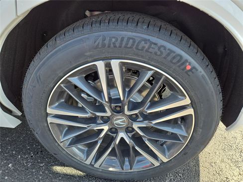 New 2026 Acura MDX SH-AWD w/ Advance Package image 25