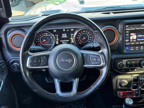 Used 2021 Jeep Gladiator Mojave image 16