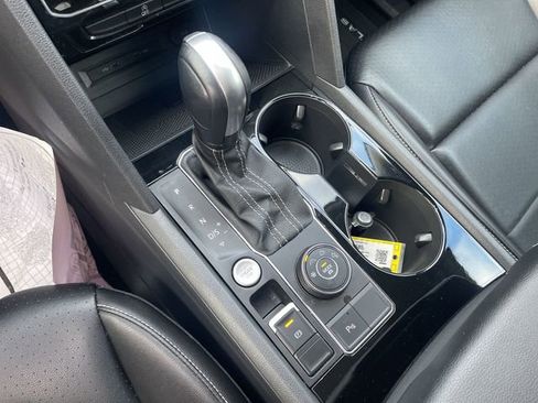 Used 2022 Volkswagen Atlas SEL image 36