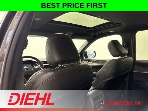 New 2026 Jeep Grand Cherokee Altitude AWD/4WD image 18