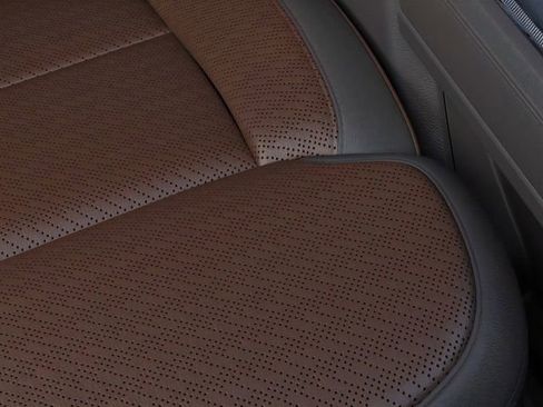 New 2026 Ford F250 King Ranch w/ FX4 Off-Road Package image 39