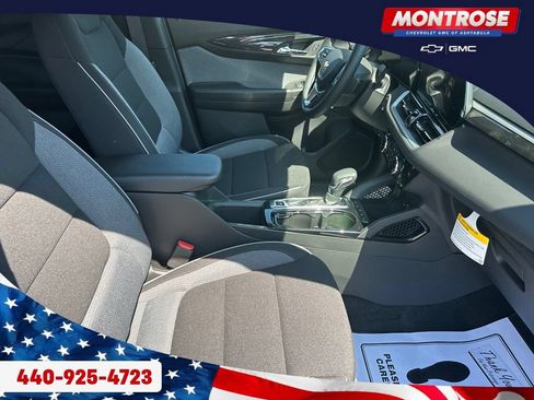 New 2026 Chevrolet TrailBlazer LT w/ LT Cold Weather Package AWD/4WD image 31
