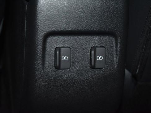 Certified 2023 Nissan Kicks SR w/ SR Premium Package image 17