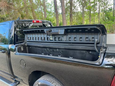 Used 2014 RAM 1500 Sport w/ Convenience Group image 5