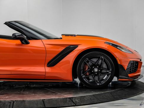 Used 2019 Chevrolet Corvette ZR1 RWD image 30