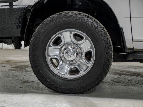 Used 2014 RAM 2500 Tradesman w/ Chrome Appearance Group AWD/4WD image 60