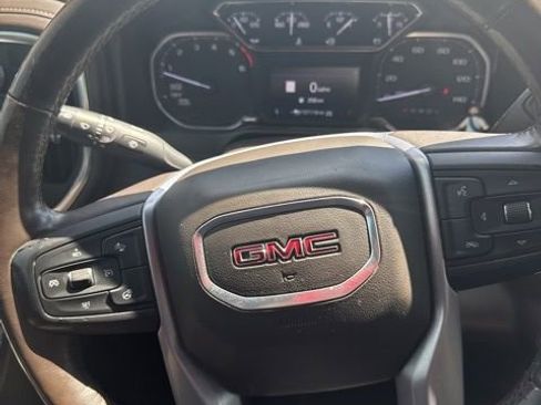 Used 2020 GMC Sierra 1500 SLT AWD/4WD image 15