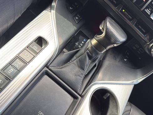 Used 2023 Lexus LX 600 F Sport AWD/4WD image 19