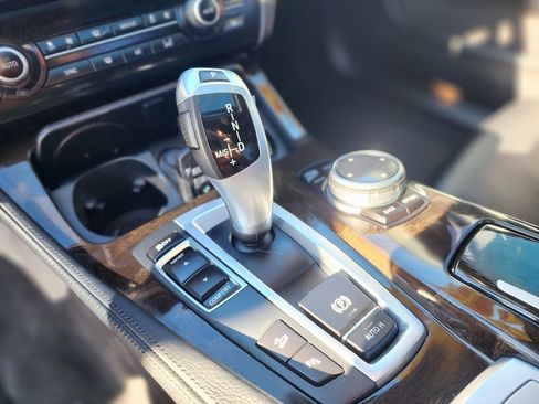 Used 2014 BMW 535i xDrive Sedan image 21