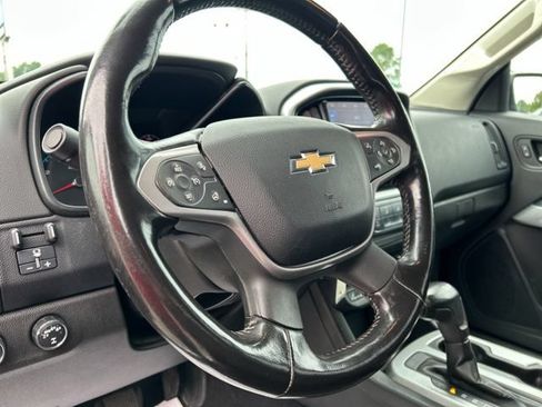 Used 2020 Chevrolet Colorado LT w/ Safety Package AWD/4WD image 25