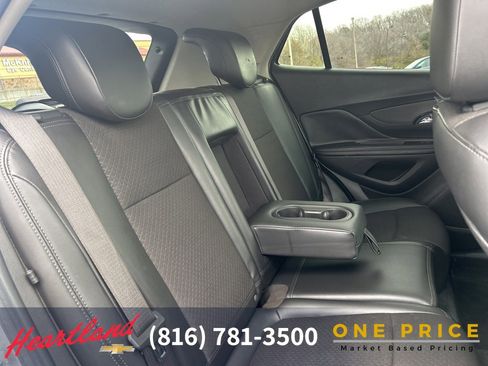 Used 2019 Buick Encore Preferred image 38