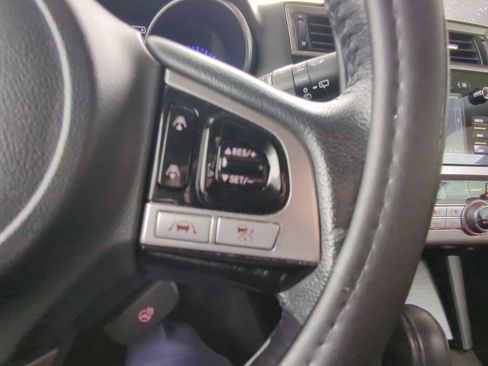 Used 2017 Subaru Outback 2.5i Touring w/ Popular Package #5A image 16