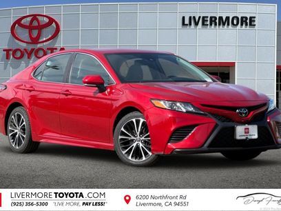 Used 2019 Toyota Camry SE w/ Convenience Package