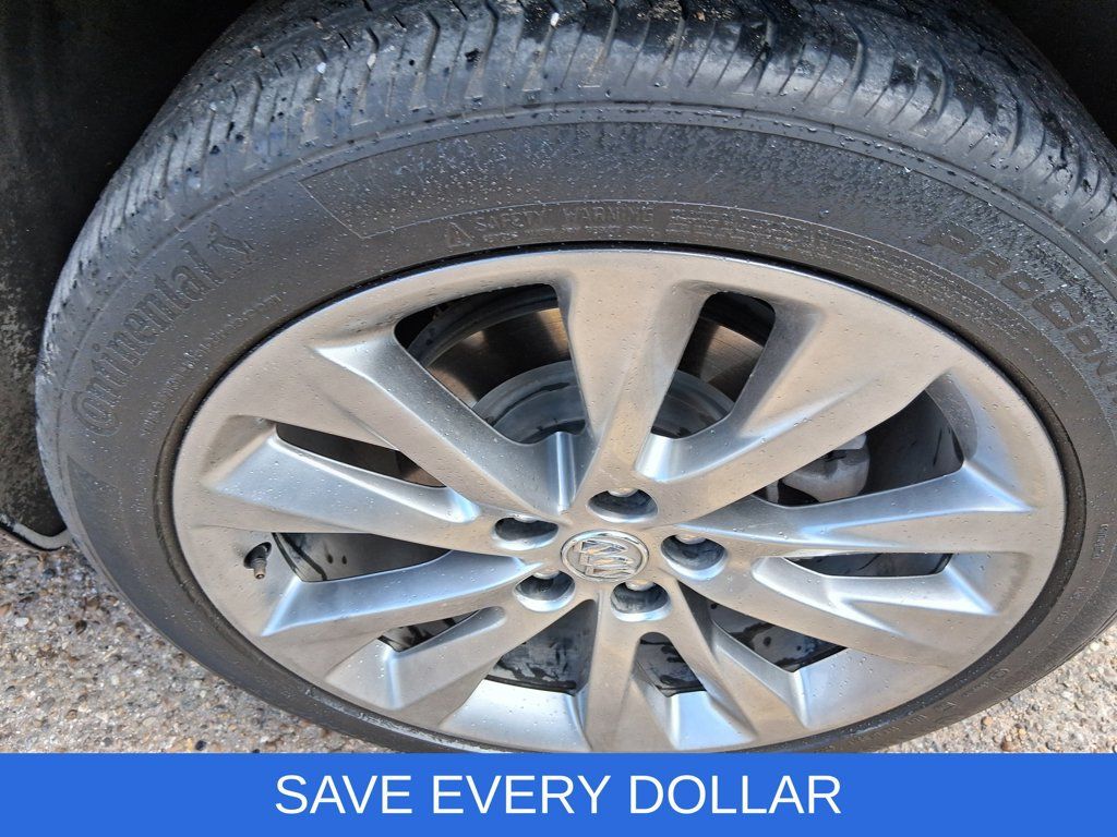 Used 2023 Buick Envision Avenir FWD image 8