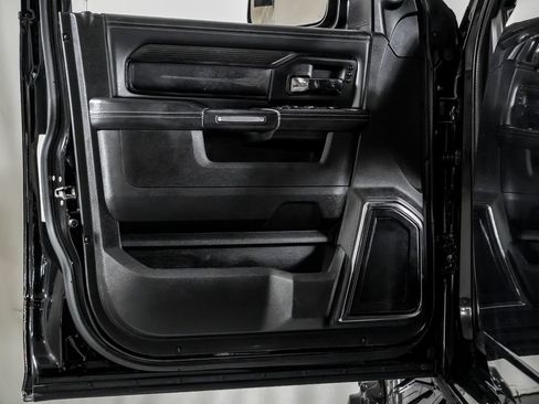 Used 2022 RAM 3500 Limited AWD/4WD image 34