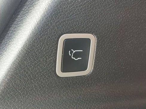 Certified 2022 Chrysler Pacifica Pinnacle FWD image 15