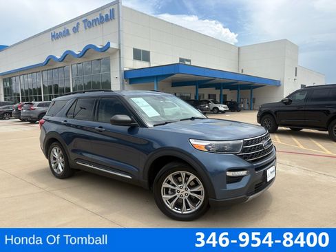 Used 2020 Ford Explorer XLT w/ Equipment Group 202A RWD image 1