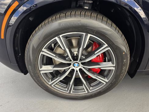 New 2026 BMW X5 xDrive50e w/ M Sport Package image 8