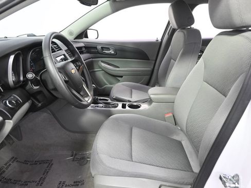 Used 2016 Chevrolet Malibu LS FWD image 13