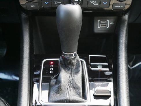 Used 2024 Jeep Compass Limited image 20