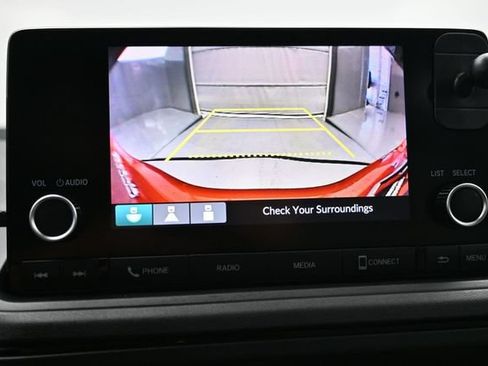 Used 2023 Honda Accord EX image 16