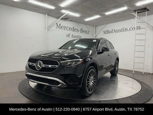Certified 2026 Mercedes-Benz GLC 300 image 3
