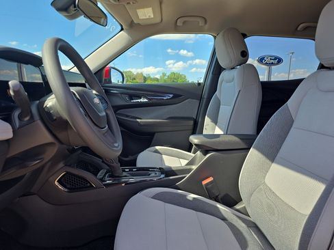 New 2026 Chevrolet TrailBlazer LT w/ Driver Confidence Package FWD image 24