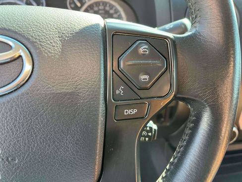 Used 2017 Toyota Tundra 1794 Edition image 19