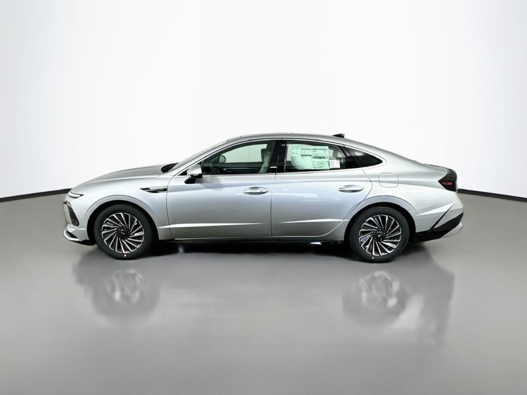New 2026 Hyundai Sonata SEL FWD image 5