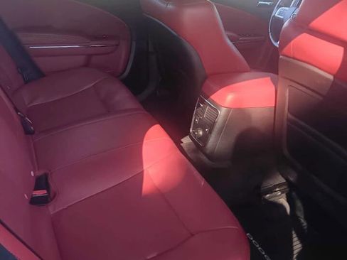 Used 2013 Dodge Charger R/T image 4