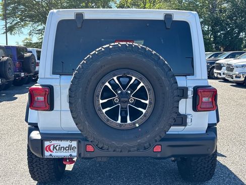 New 2026 Jeep Wrangler Unlimited Rubicon AWD/4WD image 29