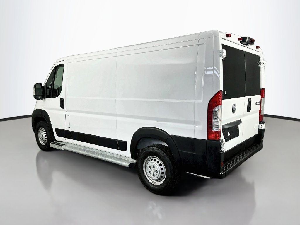Used 2025 RAM ProMaster 2500 w/ U-Haul Equipment Group FWD image 5