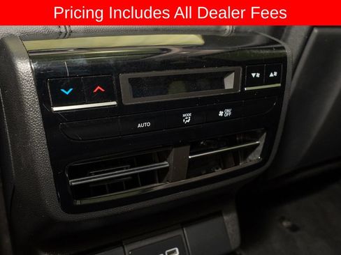 Used 2022 Acura MDX SH-AWD image 8